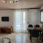 Klaras House Apartmán *